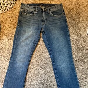 Lucky Brand Women’s Mid Rise Straight Sweet Jeans